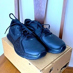 Shoes For Crews Men's Work and Safety Work Shoes